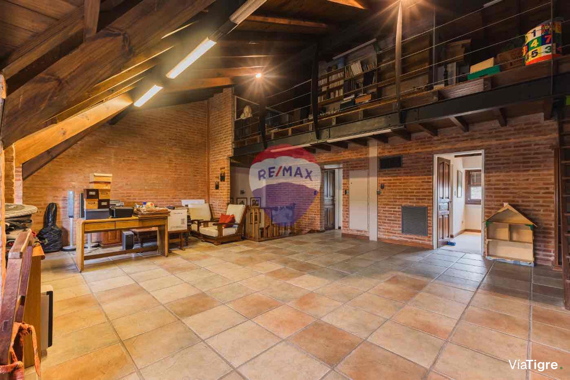 Casa Venta Martínez 315 m2 impecable 8 ambientes