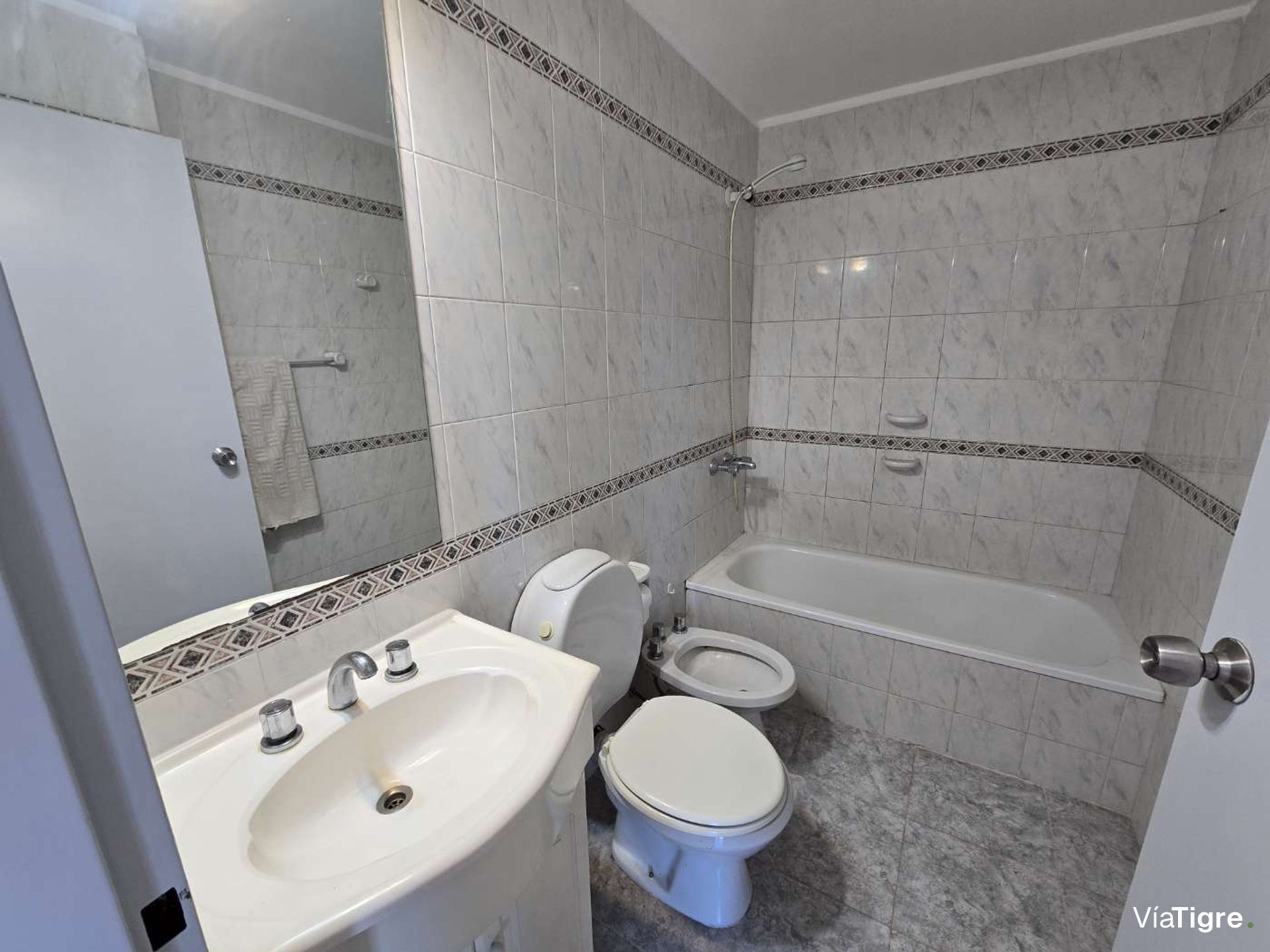 Departamento 2 Amb Venta San Isidro Cochera Bauler