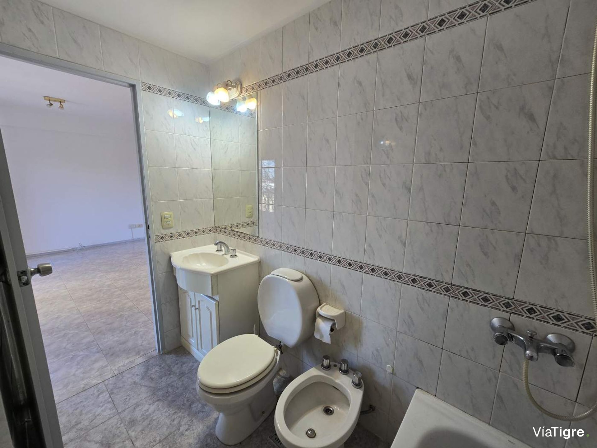 Departamento 2 Amb Venta San Isidro Cochera Bauler