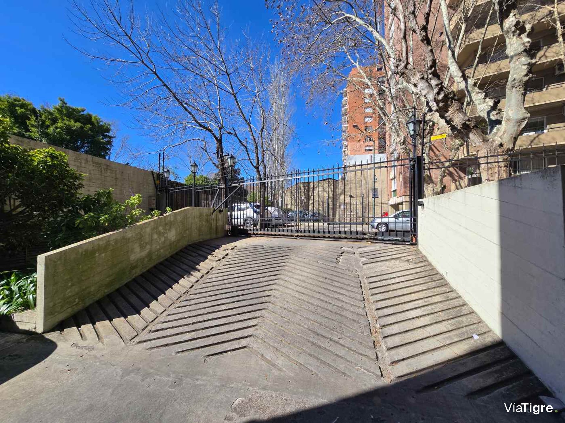 Departamento 2 Amb Venta San Isidro Cochera Bauler