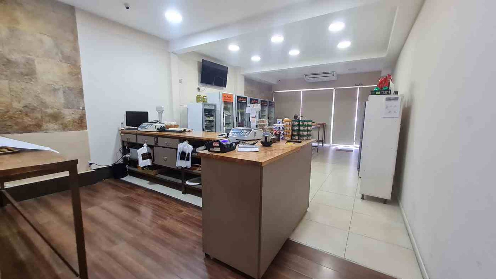 Venta Local Comercial en Martinez
