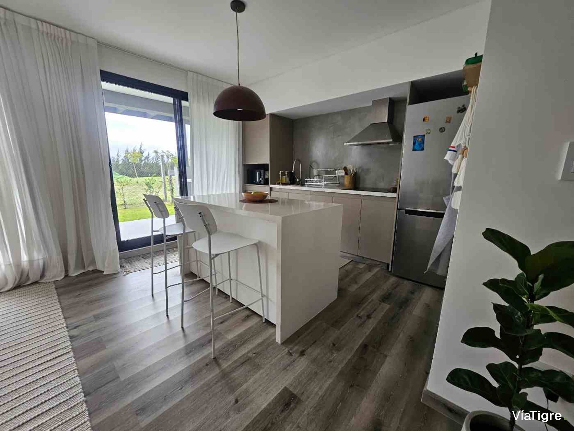 Depto alquiler temp 3amb amueblado Nordelta jardin