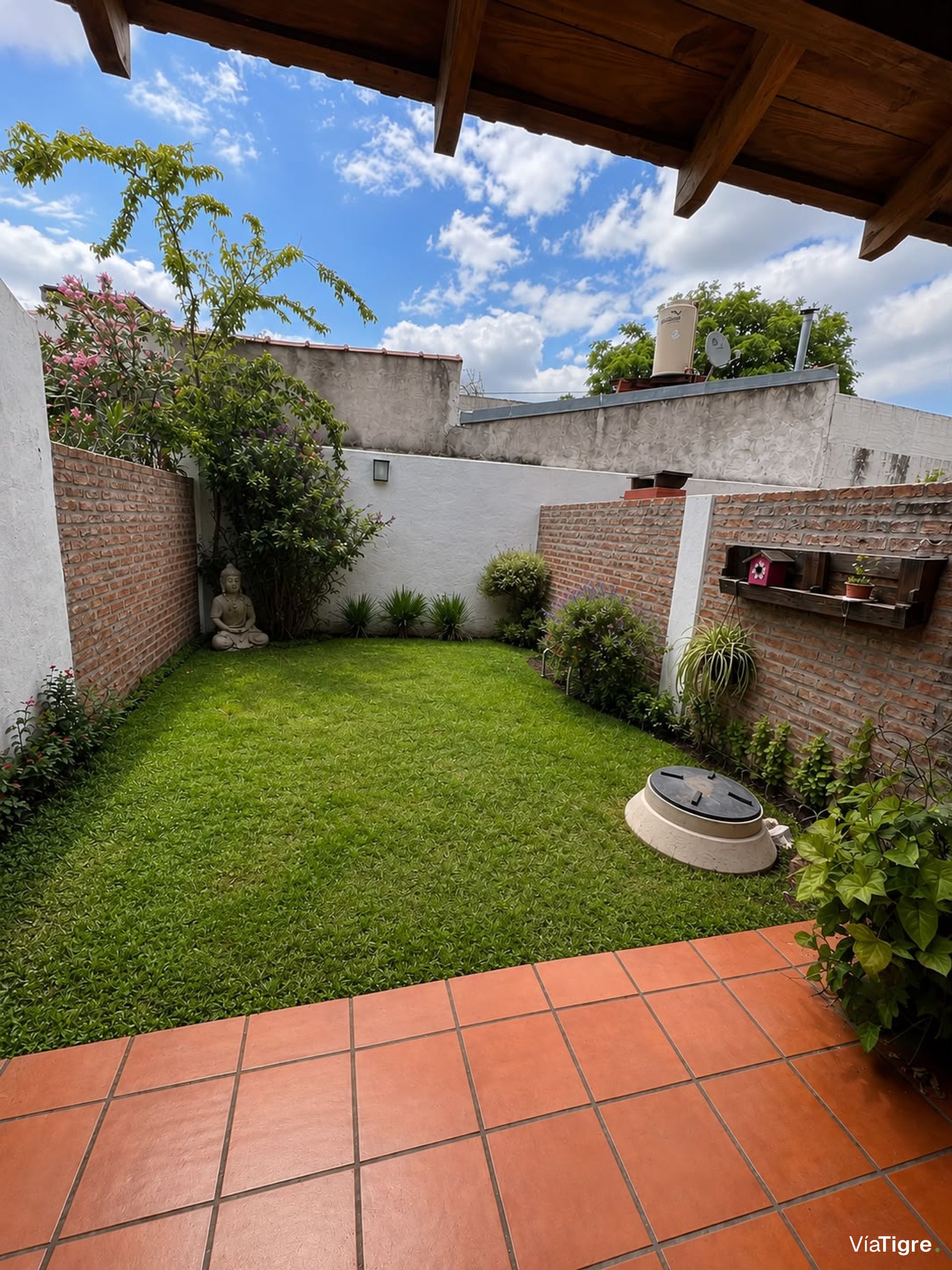 Venta Triplex 5 Amb. J. Ingenieros 5900/Carapachay